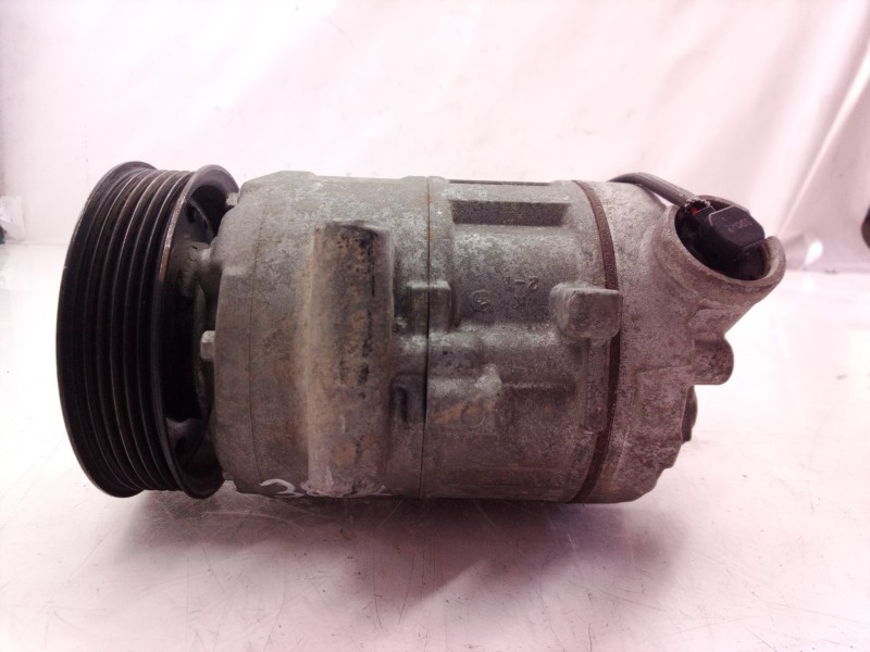 Recambio de compresor aire acondicionado para volkswagen polo (9n1) trendline referencia OEM IAM 6Q0820803G 6Q0820803 4472208943