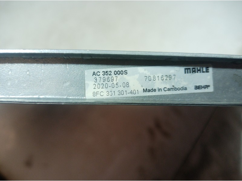 Recambio de condensador / radiador aire acondicionado para volkswagen passat variant (3b5) comfortline referencia OEM IAM 8FC351