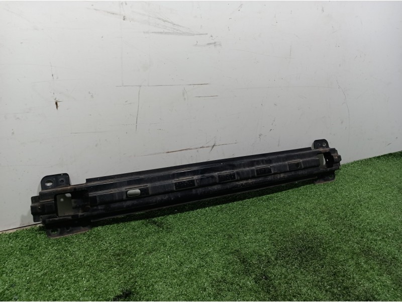 Recambio de refuerzo paragolpes delantero para kia cee´d emotion referencia OEM IAM   