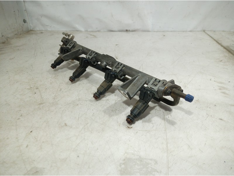 Recambio de rampa inyectora para ford mondeo berlina (gd) ambiente referencia OEM IAM 988F9H487 988F9H487 988F9H487