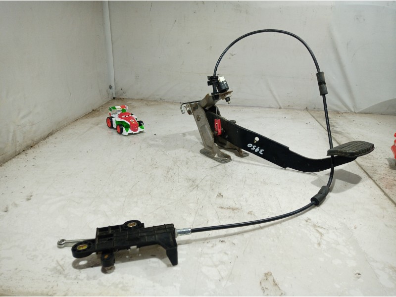 Recambio de pedal freno para mitsubishi montero (v60/v70) 3.2 di-d avance (5-ptas.) referencia OEM IAM MR33496 MR33496 MR33496