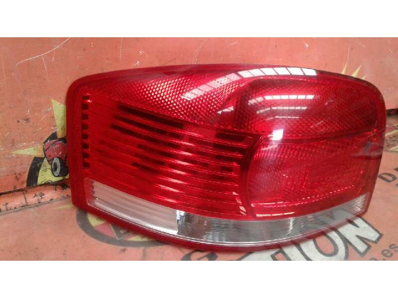 Recambio de piloto trasero izquierdo para audi a3 (8p) 2.0 tdi ambiente referencia OEM IAM   