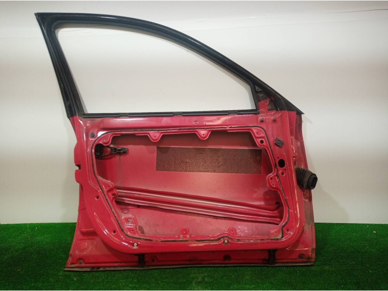 Recambio de puerta delantera izquierda para volkswagen passat variant (3b5) comfortline referencia OEM IAM   