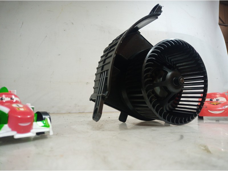 Recambio de motor calefaccion para renault scenic ii grand exception referencia OEM IAM F666583V F666583V F666583