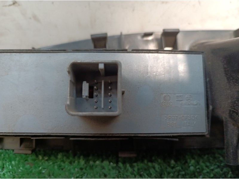 Recambio de mando elevalunas delantero izquierdo para seat toledo (5p2) 1.6 referencia OEM IAM 156022462 5P1867171A 1K4959857B