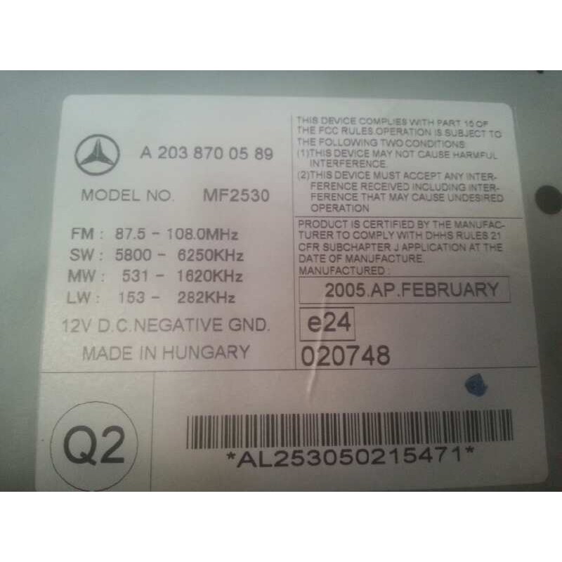 Recambio de sistema audio / radio cd para mercedes-benz clase c (w203) berlina referencia OEM IAM A2038700589 A2038700589 A20387