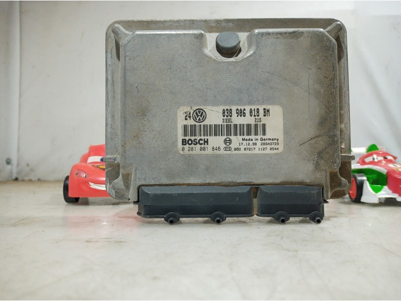 Recambio de centralita motor uce para volkswagen golf iv berlina (1j1) highline referencia OEM IAM 038906018BM 038906018BM 03890