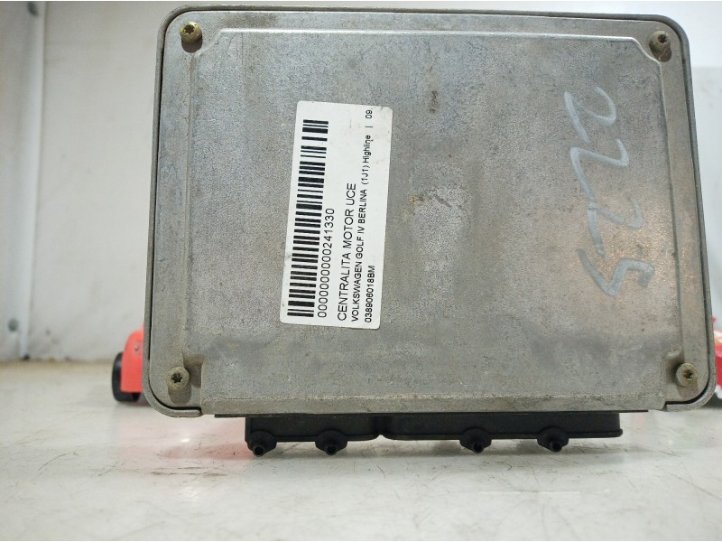 Recambio de centralita motor uce para volkswagen golf iv berlina (1j1) highline referencia OEM IAM 038906018BM 038906018BM 03890