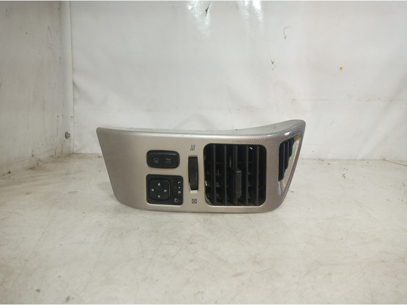 Recambio de rejilla aireadora para mitsubishi montero (v60/v70) referencia OEM IAM MR40245102 MR40245102 MR40245102