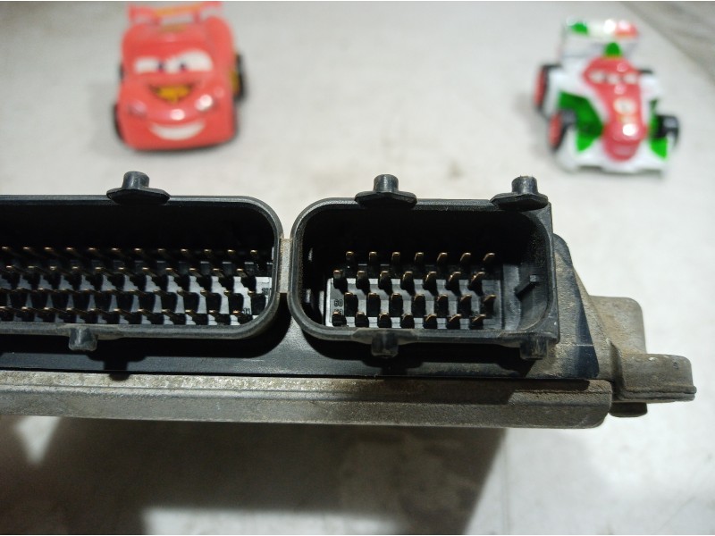 Recambio de centralita motor uce para volkswagen golf iv berlina (1j1) highline referencia OEM IAM 038906018BM 038906018BM 03890