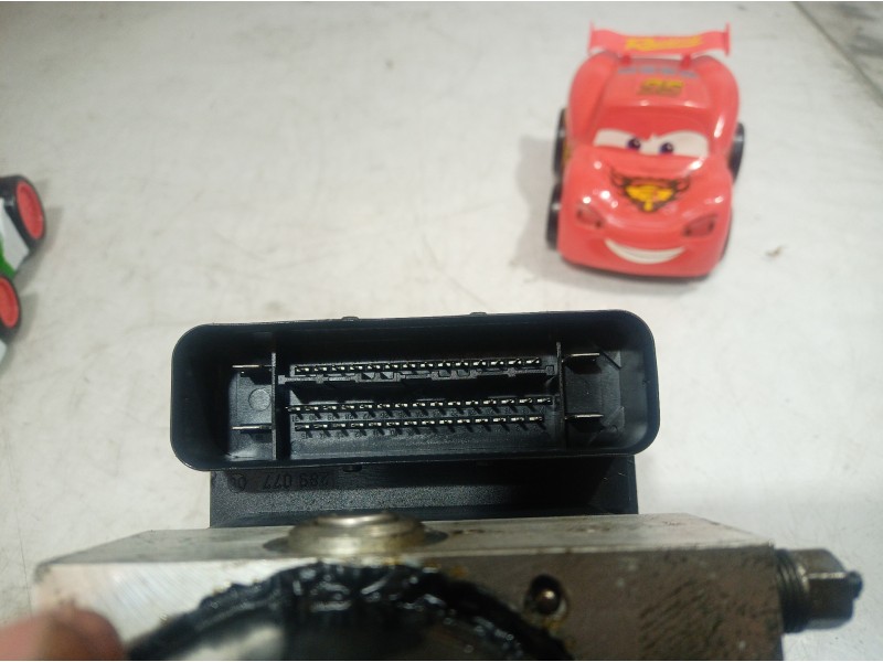 Recambio de abs para mazda 5 berl. (cr) 2.0 crtd active (81kw) referencia OEM IAM 00009525D1 00009525D1 00009525D1