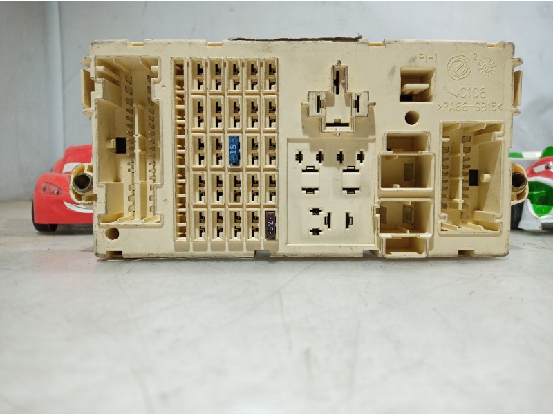 Recambio de caja reles / fusibles para fiat stilo (192) referencia OEM IAM 46750594 46750594 46750594