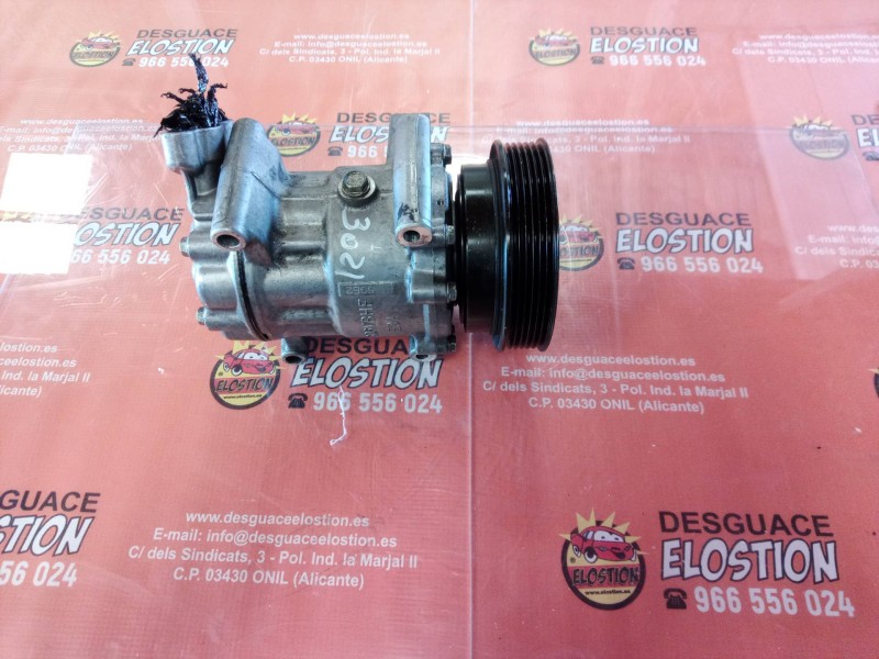 Recambio de compresor aire acondicionado para renault modus referencia OEM IAM 8200365787  