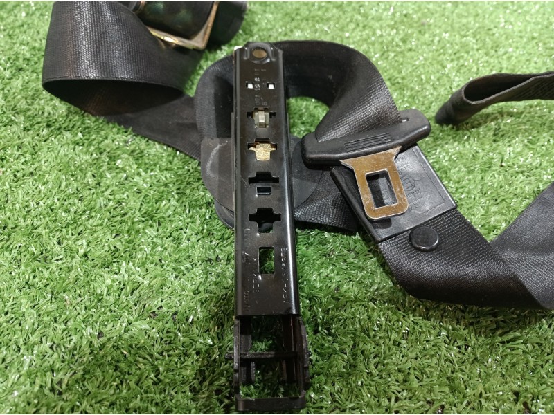 Recambio de cinturon seguridad delantero izquierdo para audi a3 (8l) 1.8 ambiente referencia OEM IAM 0566040100 0566040100 95GS0