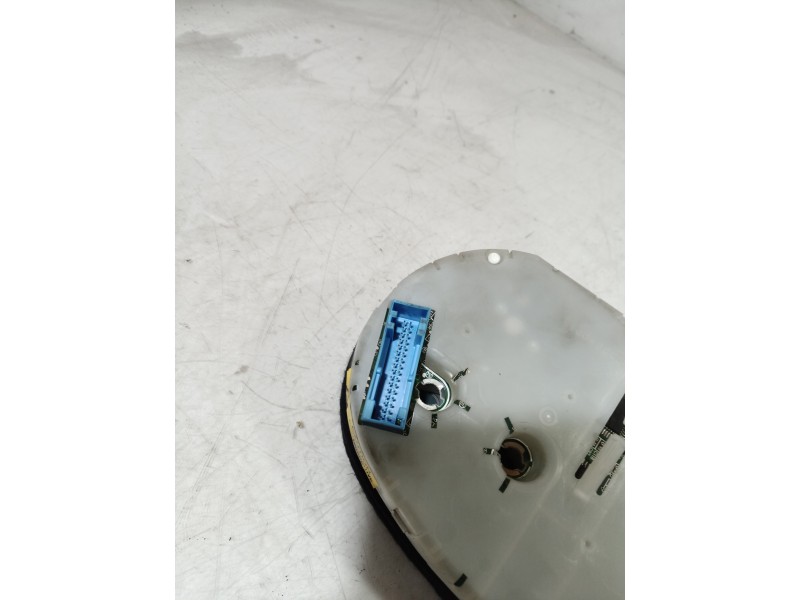 Recambio de cuadro instrumentos para audi a3 (8l) 1.8 ambiente referencia OEM IAM   