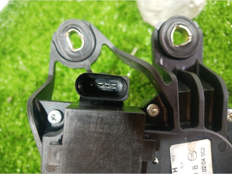 Recambio de motor limpia trasero para volkswagen golf vi (5k1) advance referencia OEM IAM 5K6955711B 5K6955711B 0390201207