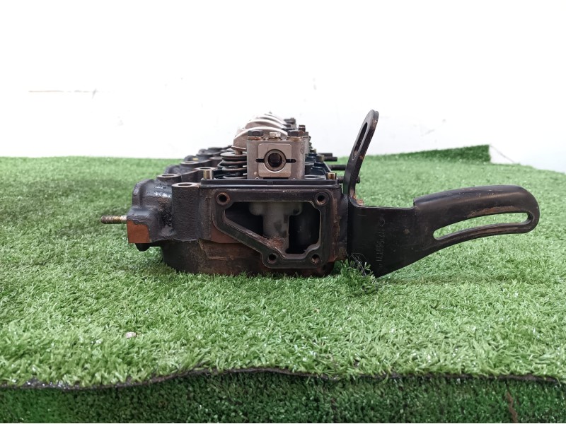 Recambio de culata para nissan cabstar e 3.0 diesel referencia OEM IAM 69T75 69T75 69T75