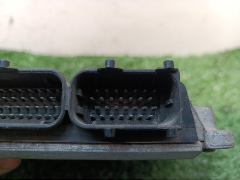 Recambio de centralita motor uce para audi a3 (8l) 1.8 20v referencia OEM IAM 06A906018C 06A906018C 26SA4873