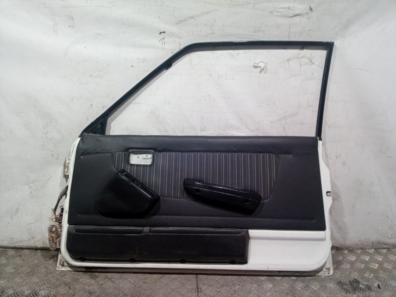 Recambio de puerta delantera derecha para subaru justy j10 (kad) 1200 referencia OEM IAM   