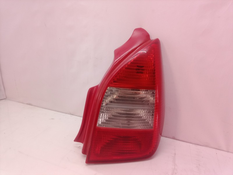 Recambio de piloto trasero derecho para citroën c2 audace referencia OEM IAM   