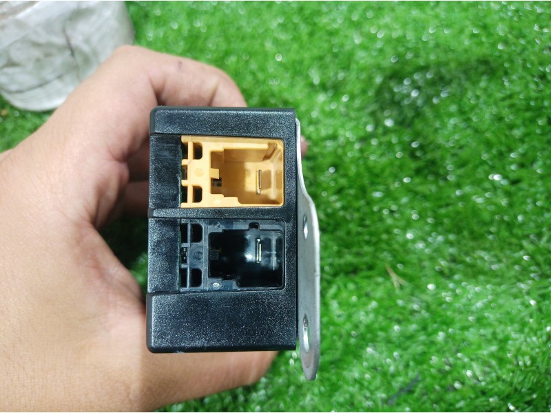 Recambio de modulo electronico para volkswagen golf vi (5k1) advance referencia OEM IAM 5M0035570B 5M0035570B 