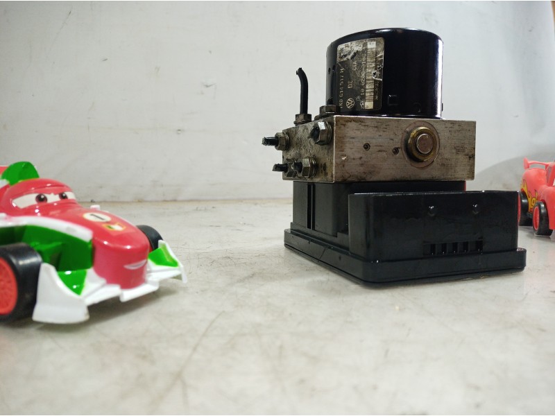 Recambio de abs para volkswagen golf v berlina (1k1) referencia OEM IAM 1K0614517H 1K0614517H 1K0614517