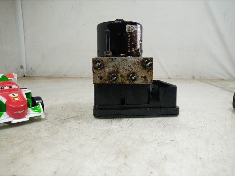 Recambio de abs para volkswagen golf v berlina (1k1) referencia OEM IAM 1K0614517H 1K0614517H 1K0614517
