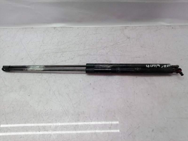 Recambio de amortiguadores maletero / porton para seat marbella ce referencia OEM IAM 39661930 39661930 39661930