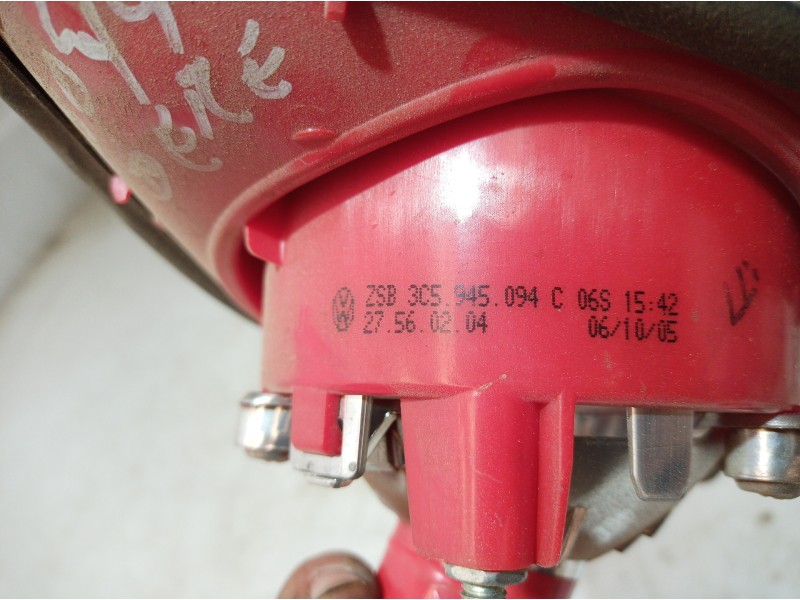 Recambio de piloto trasero maletero derecho para volkswagen passat berlina (3c2) edition referencia OEM IAM 3C5945094C 3C5945094