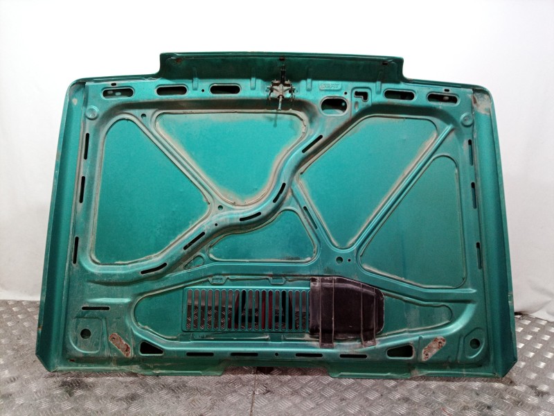 Recambio de capot para seat marbella ce referencia OEM IAM SE029559004A SE029559004A SE029559004