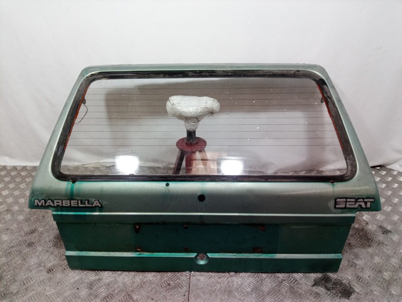 Recambio de porton trasero para seat marbella ce referencia OEM IAM SE028526004A SE028526004A SE028526004