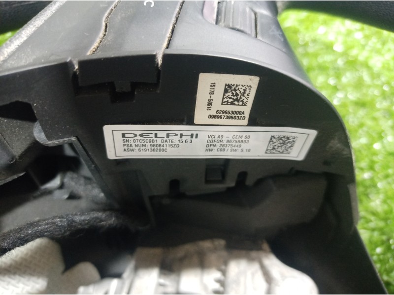 Recambio de volante para peugeot 208 active referencia OEM IAM 6191373 6191373 28375449