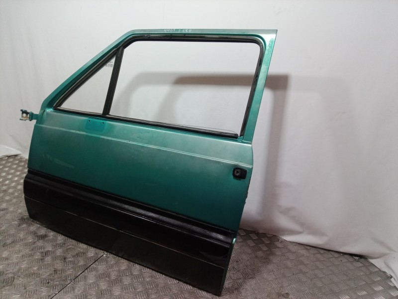 Recambio de puerta delantera izquierda para seat marbella ce referencia OEM IAM SE028521005B SE028521005B SE028521005