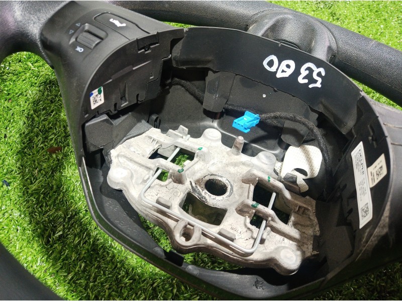 Recambio de volante para peugeot 208 active referencia OEM IAM 6191373 6191373 28375449