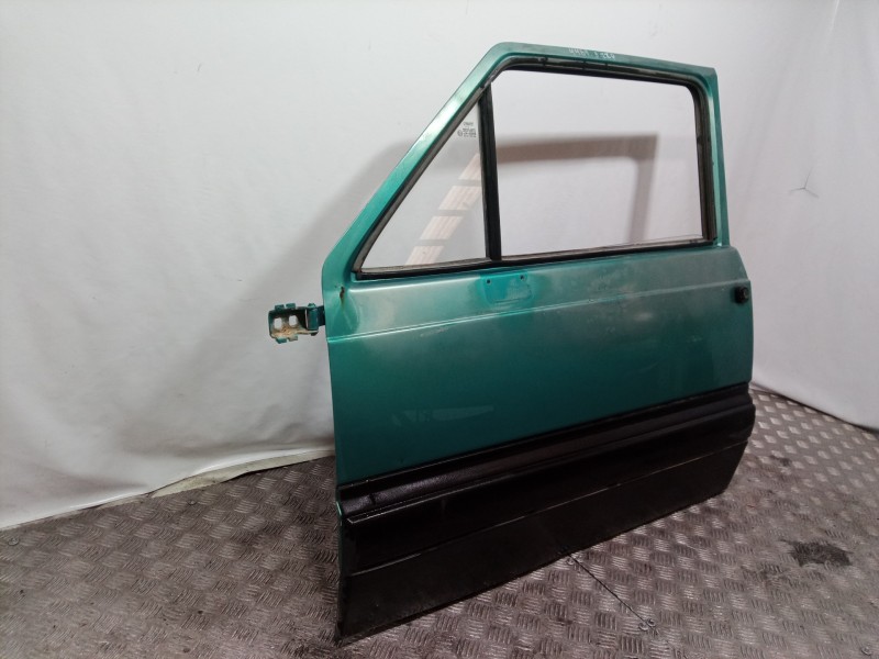 Recambio de puerta delantera izquierda para seat marbella ce referencia OEM IAM SE028521005B SE028521005B SE028521005