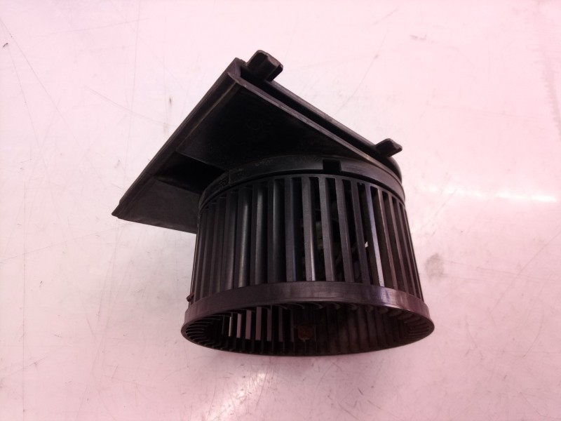 Recambio de motor calefaccion para audi tt (8n3/8n9) 1.8 20v turbo referencia OEM IAM H35657880E H35657880 H35657880