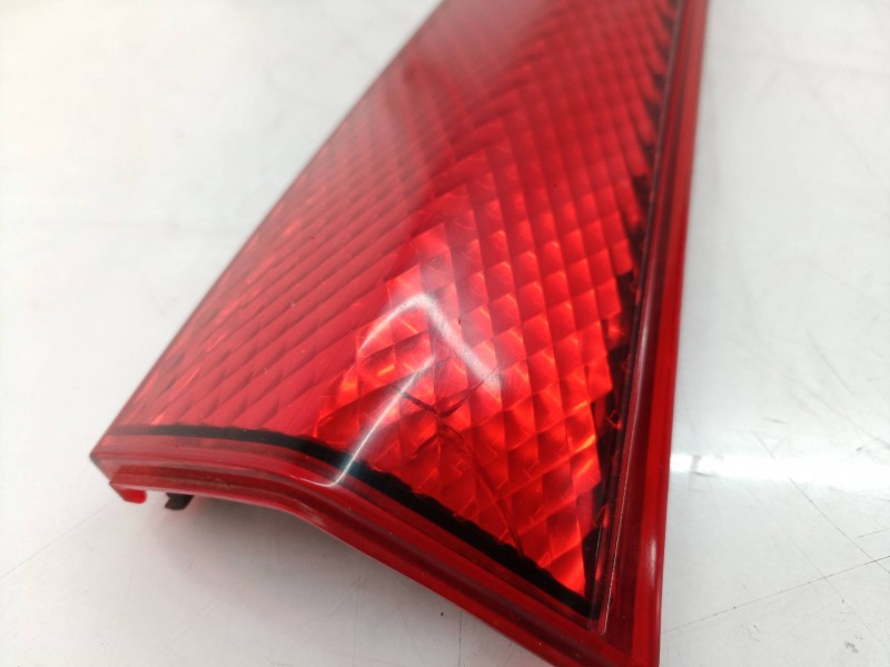 Recambio de piloto trasero derecho para nissan note (e11e) acenta referencia OEM IAM   