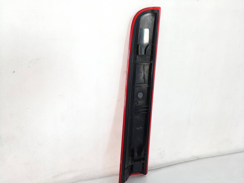 Recambio de piloto trasero derecho para nissan note (e11e) acenta referencia OEM IAM   