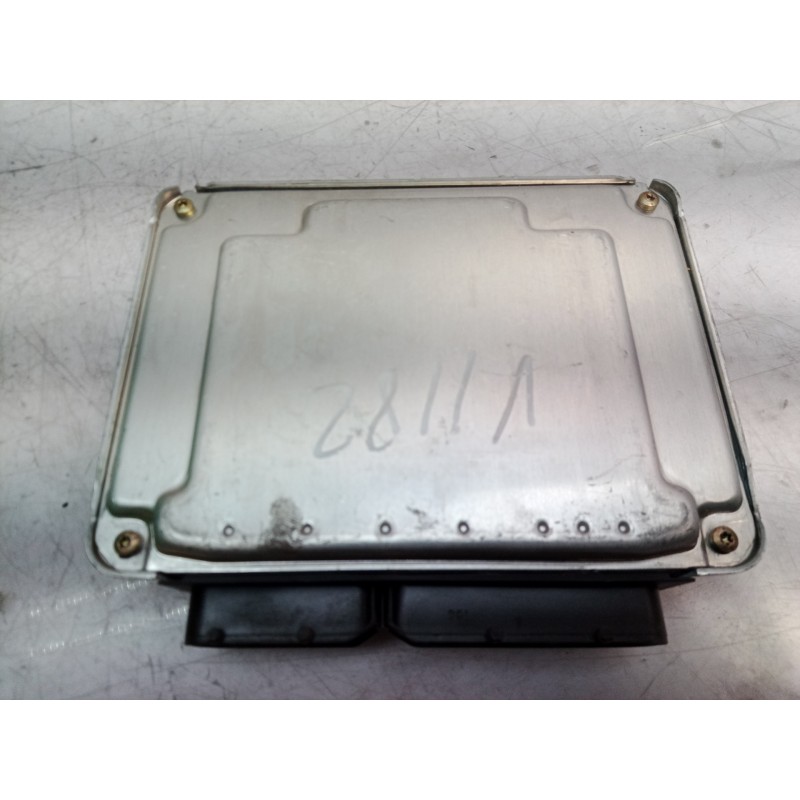 Recambio de centralita motor uce para volkswagen passat berlina (3b3) 1.9 tdi referencia OEM IAM 038906019EP 0281010701 03890601