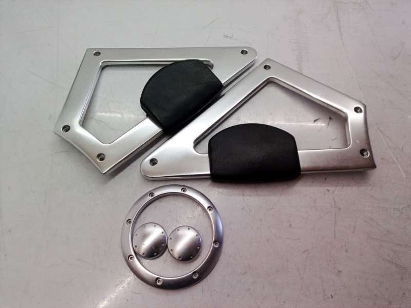 Recambio de moldura para audi tt (8n3/8n9) 1.8 20v turbo referencia OEM IAM   