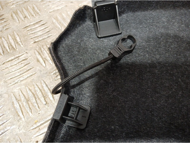 Recambio de bandeja trasera para bmw serie 1 berlina (e81/e87) 2.0 turbodiesel cat referencia OEM IAM   