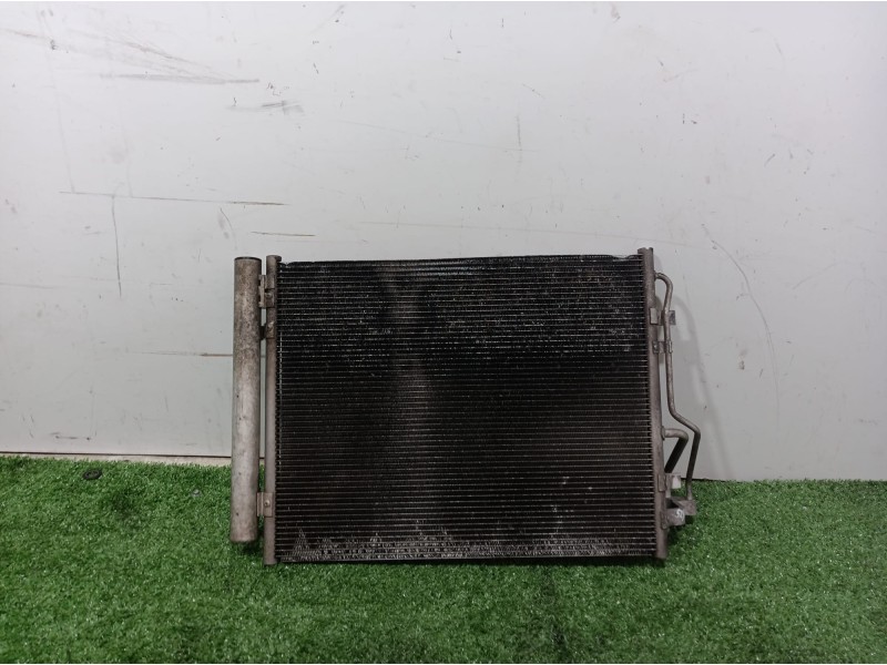 Recambio de condensador / radiador aire acondicionado para kia cee´d emotion referencia OEM IAM 976061H600 976061H600 976061H600