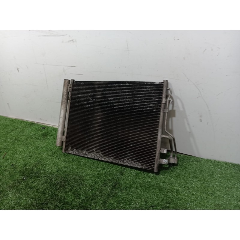 Recambio de condensador / radiador aire acondicionado para kia cee´d emotion referencia OEM IAM 976061H600 976061H600 976061H600