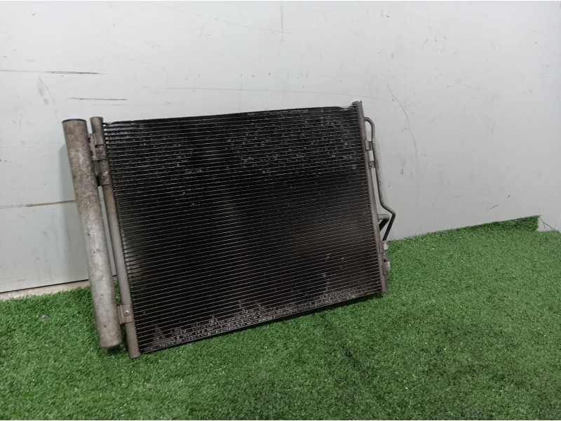 Recambio de condensador / radiador aire acondicionado para kia cee´d emotion referencia OEM IAM 976061H600 976061H600 976061H600