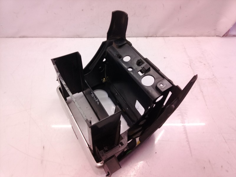 Recambio de moldura para audi tt (8n3/8n9) 1.8 20v turbo referencia OEM IAM 8N0863243 8N0863243 8N0863243