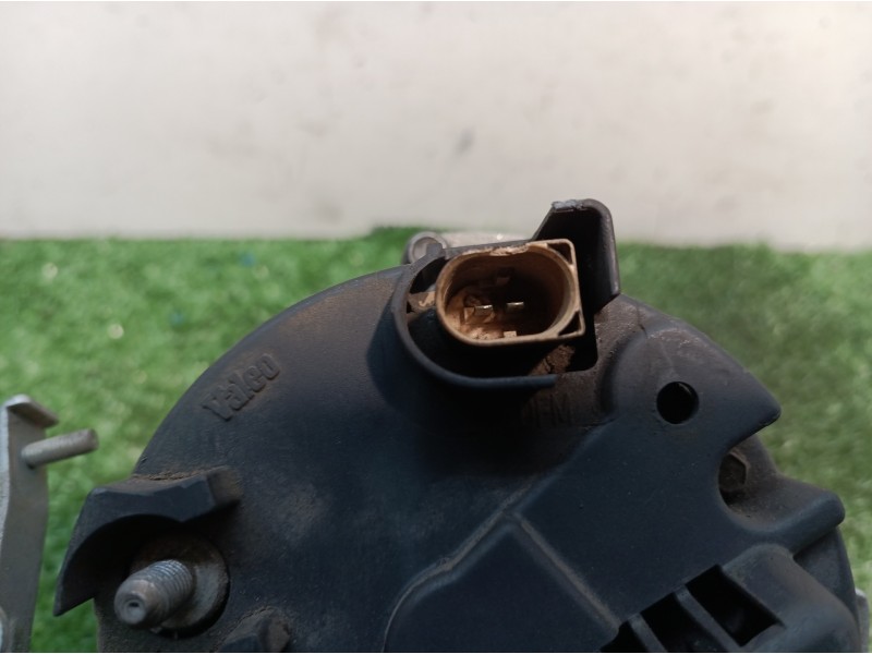 Recambio de alternador para volkswagen polo (9n1) 1.2 12v referencia OEM IAM 03D903025E 004294 2542578C