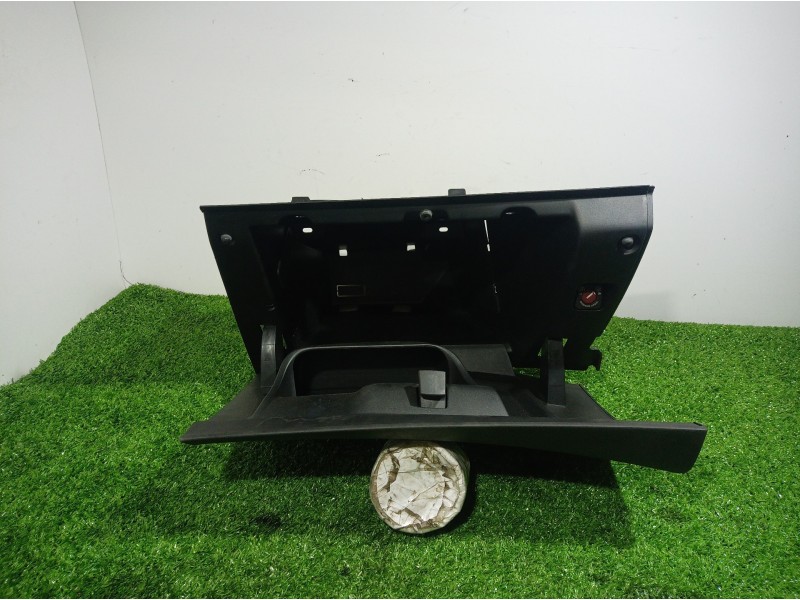 Recambio de guantera para peugeot 208 active referencia OEM IAM 9673811277 9673811277 1089146X