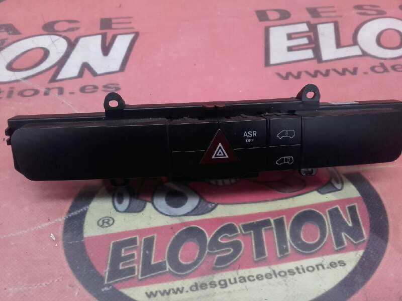 Recambio de warning para volkswagen crafter caja cerrada 2.0 tdi referencia OEM IAM A9064420023 A9064420023 9068700210