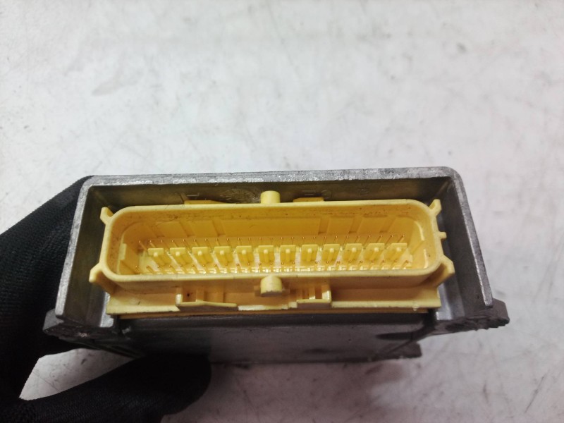 Recambio de centralita airbag para volkswagen golf v berlina (1k1) gt sport referencia OEM IAM 1K0909605A 1K0909605A 5WK43411