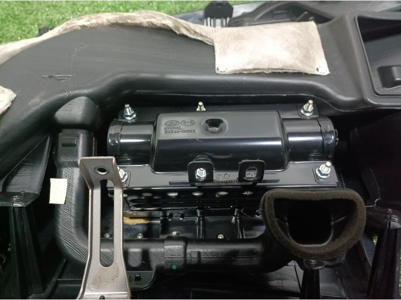 Recambio de salpicadero para kia cee´d emotion referencia OEM IAM 847101H000EQ 847101H000EQ 847101H000